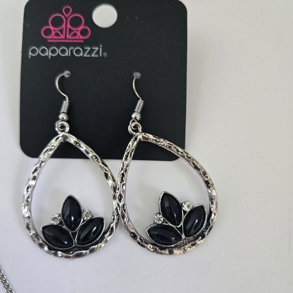 3 NEW Paparazzi jewelry long necklace earrings dangly silver tone festival - Picture 12 of 12